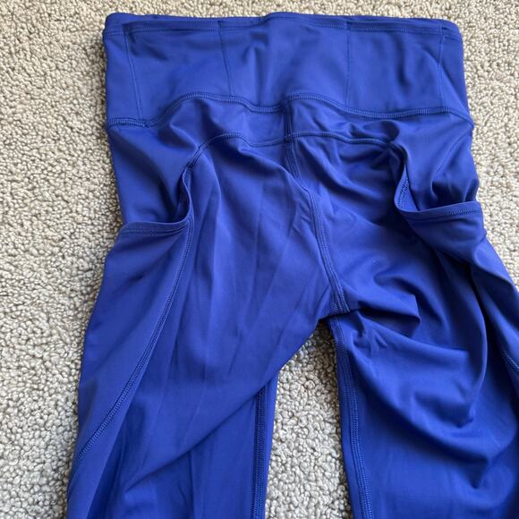 EUC Lululemon Fast and Free Crop II 19" *Non-Reflective - Larkspur Size 4 - Picture 5 of 11